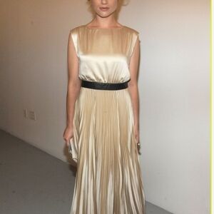 Alice + Olivia Triss Pleated Long Maxi Dress$596 RETAIL
